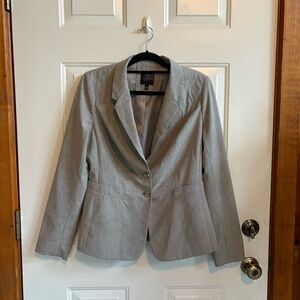 The Limited Gray Blazer with Notched Lapels and Tailored Fit, Sz 10